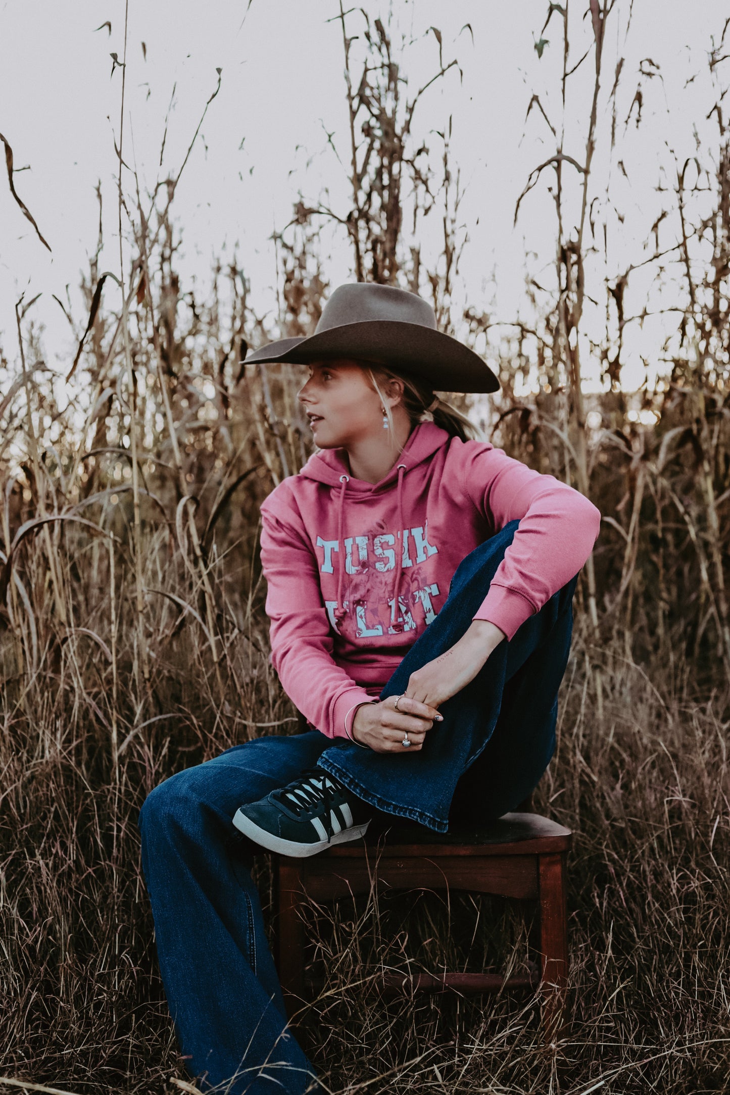 Get Broncy Hoodie - Rose