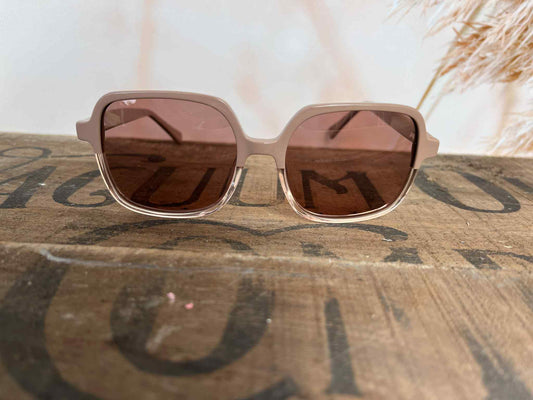 Dusky Pink Shady Black