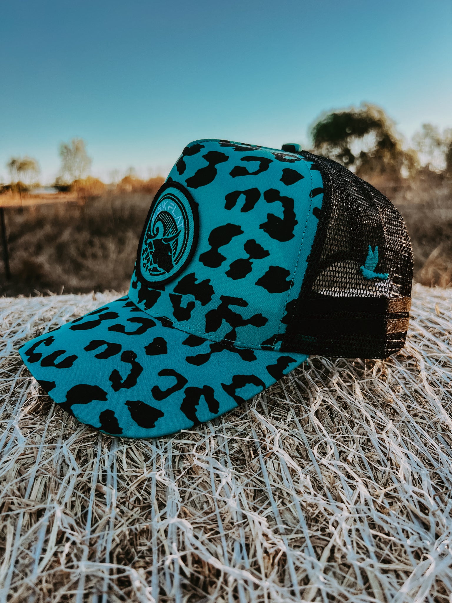 Turquiose Leopard Trucker Cap