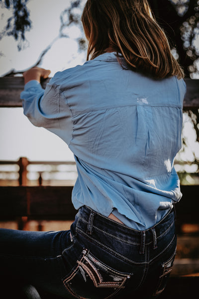 The Poddy Pen Button Up - Light Blue