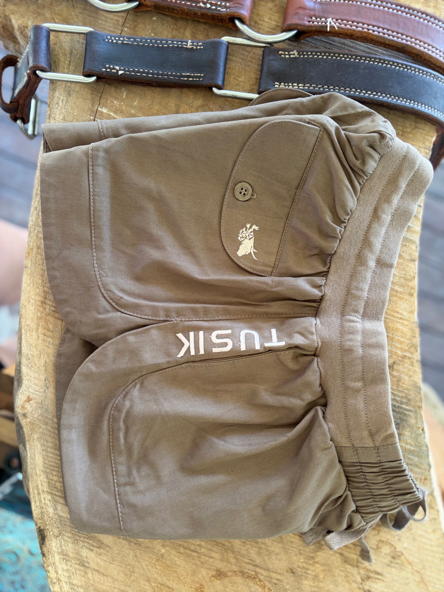 Chocolate With Berry Embroidery - Tusik Ruggers ya mums & OG